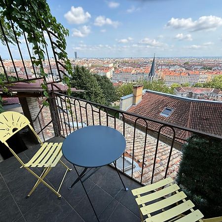 Ferienwohnung Les Jardins Du Gourguillon Lyon Exterior foto